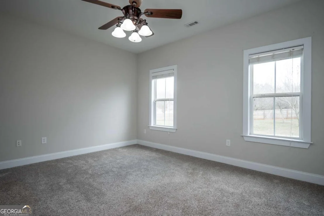 Photo of 52 Willow Oak Circle