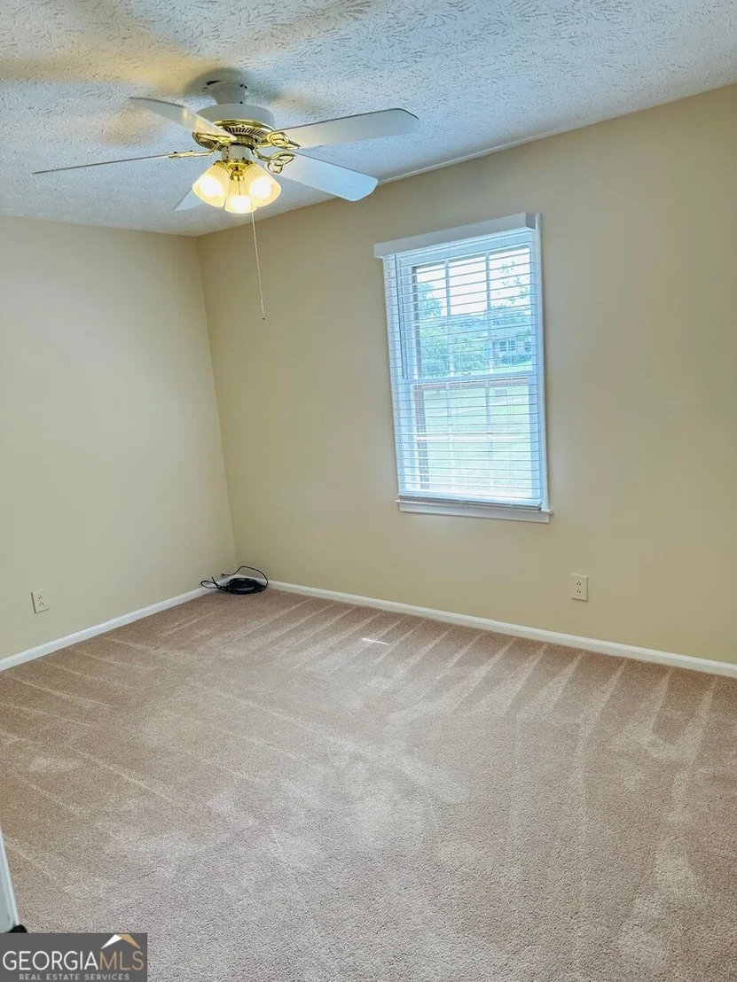 Photo of 115 W Pyne Drive