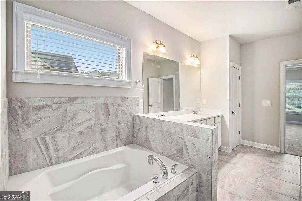 Photo of 283 Hickory Pointe Drive