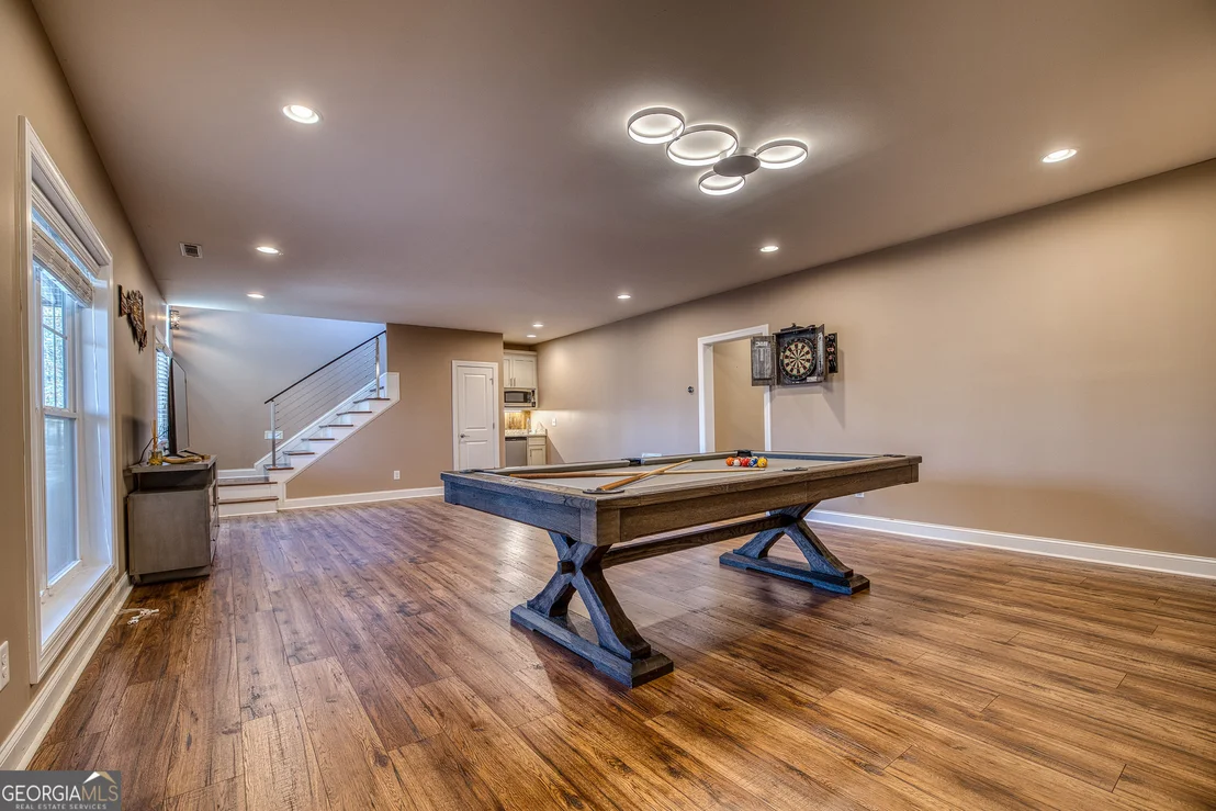 Photo of 112 Springhill Lane