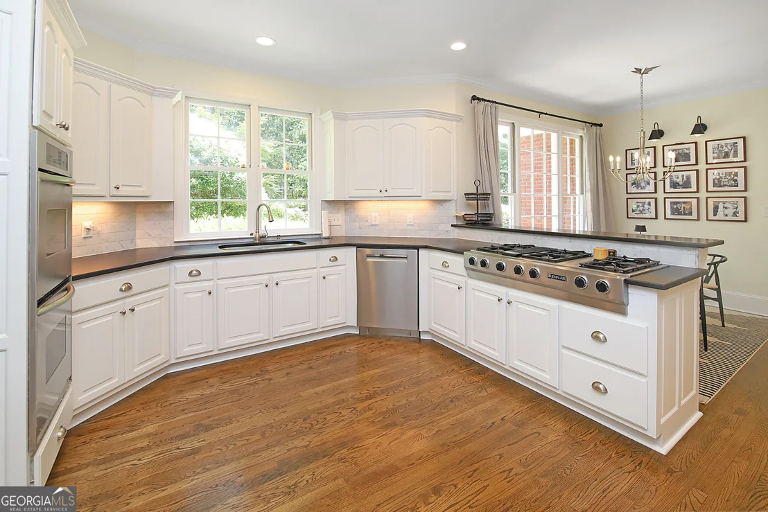 Photo of 103 Woodchase Drive