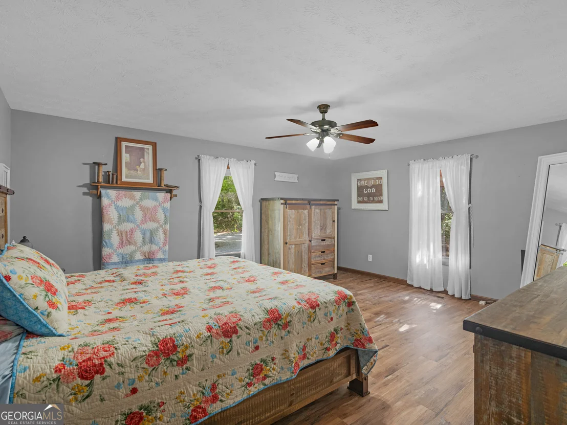 Photo of 1018 Grandview Road
