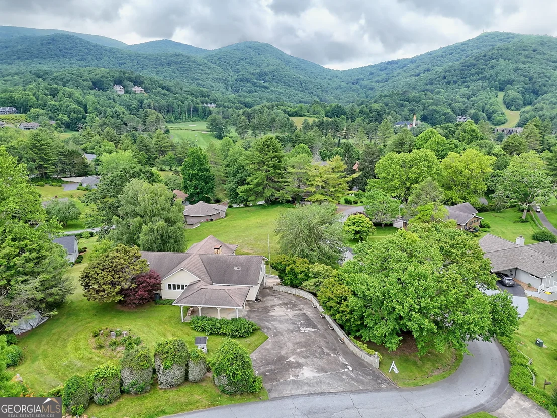 Photo of 70 Fairway Lane
