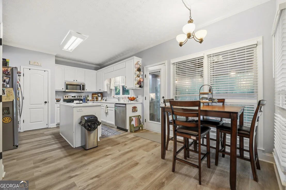 Photo of 1607 White Oak Drive