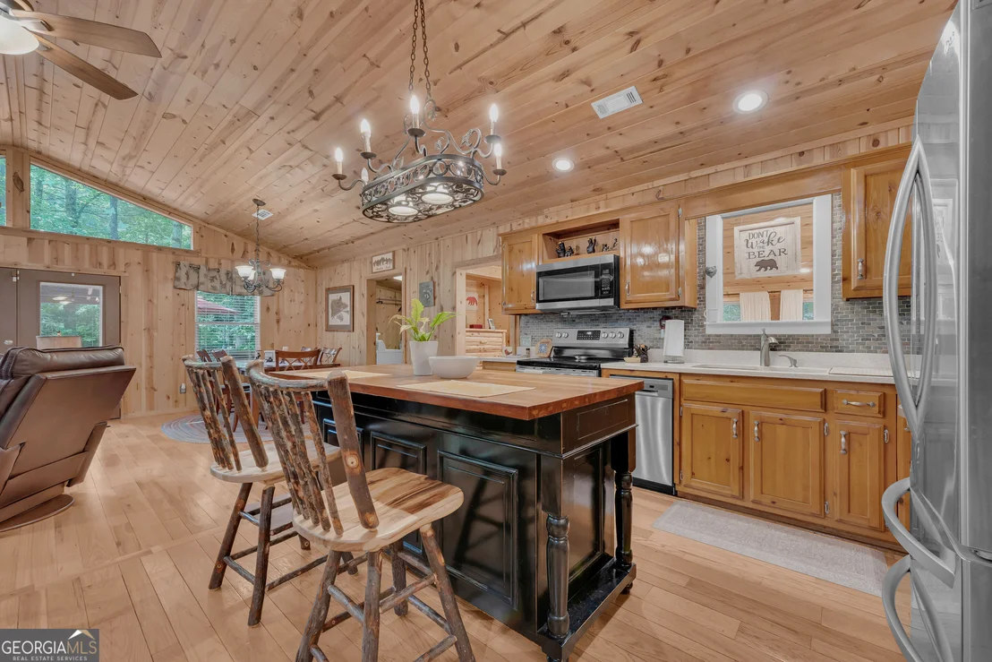 Photo of 113 Biddy Mtn Lane