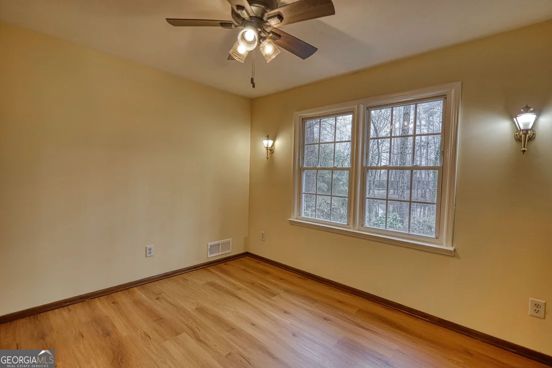 Photo of 30 Meadow Lane