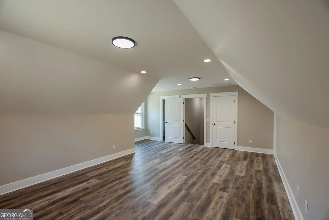 Photo of 1049 Mccall Road