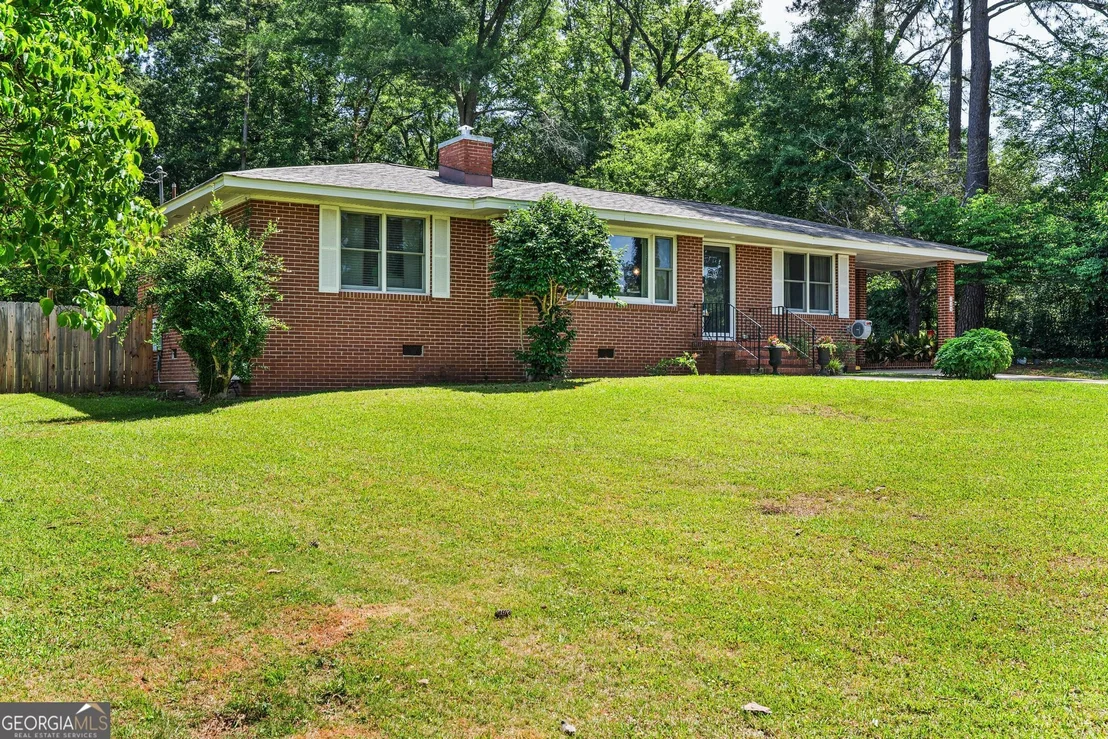 Photo of 711 Winchester Circle