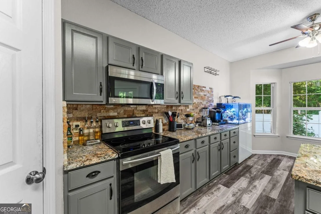 Photo of 800 Hyacinth Circle