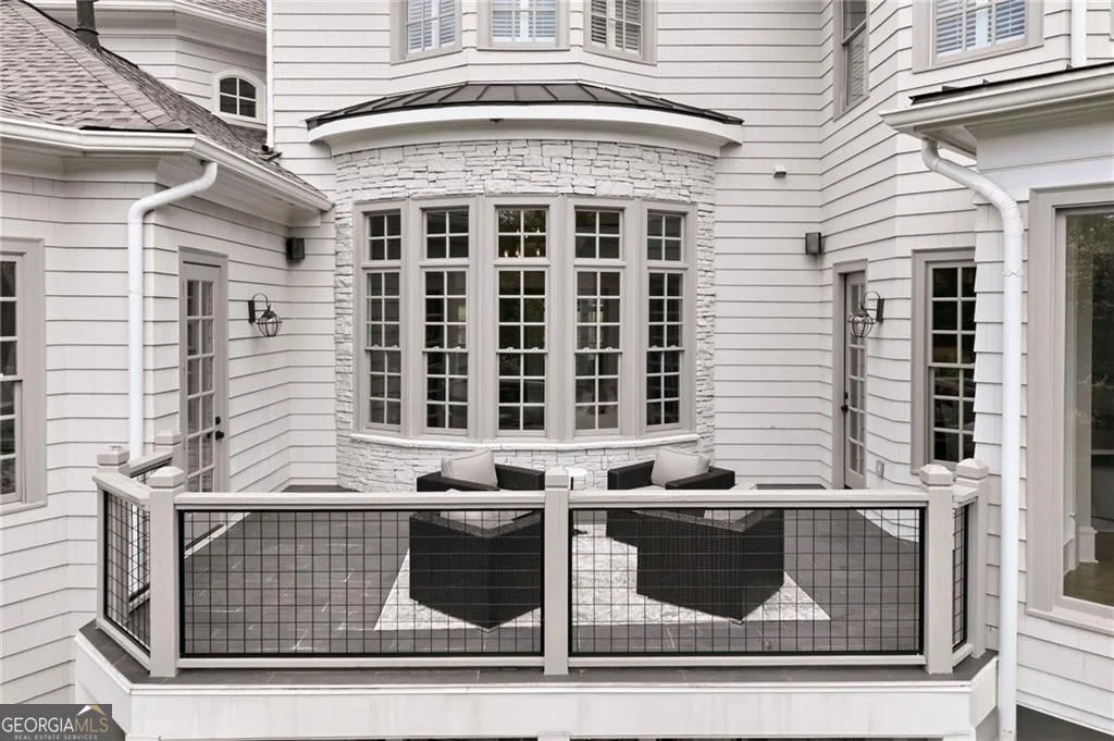 Photo of 6756 Hedge Row Lane