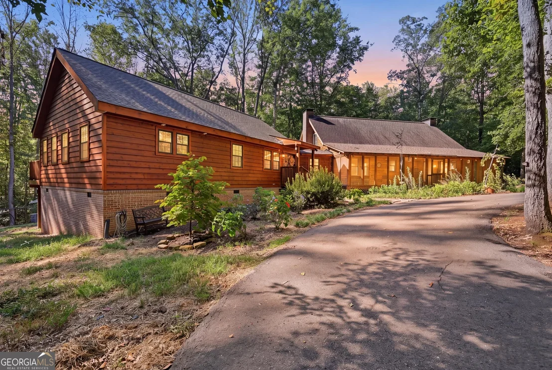 Photo of 282 Jarrett Manor Estates Road