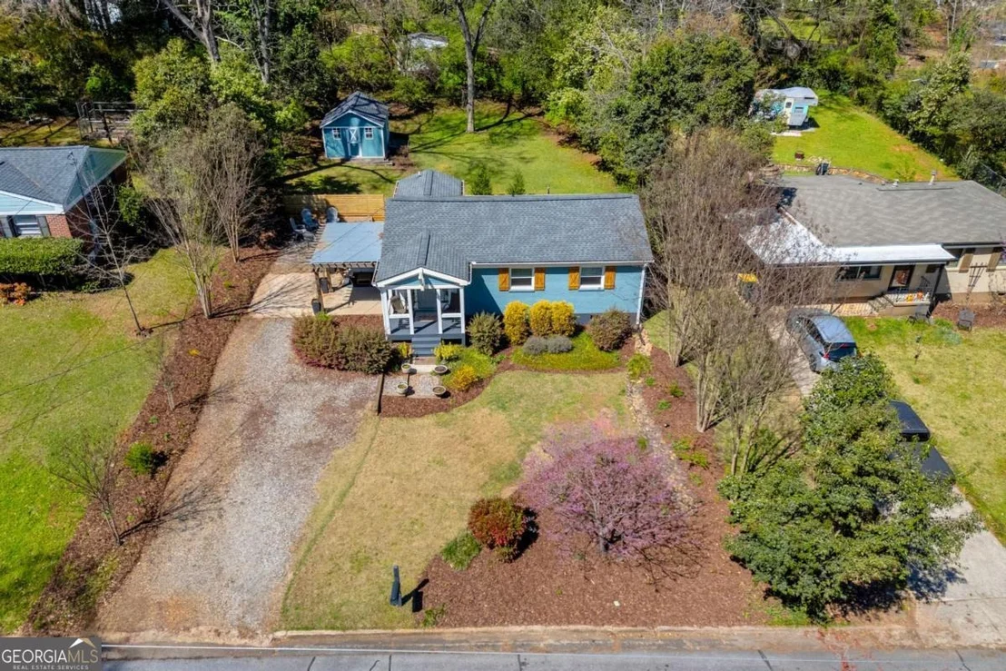 Photo of 330 Pine Needle Road