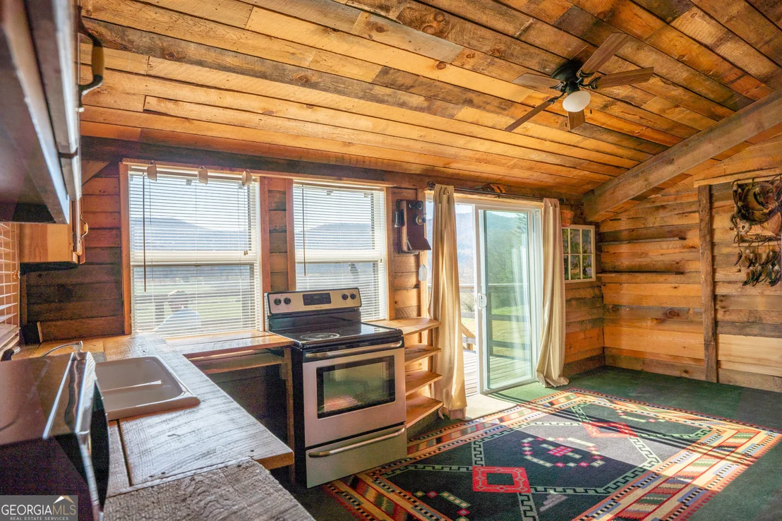 Photo of 5192 Wolffork Road