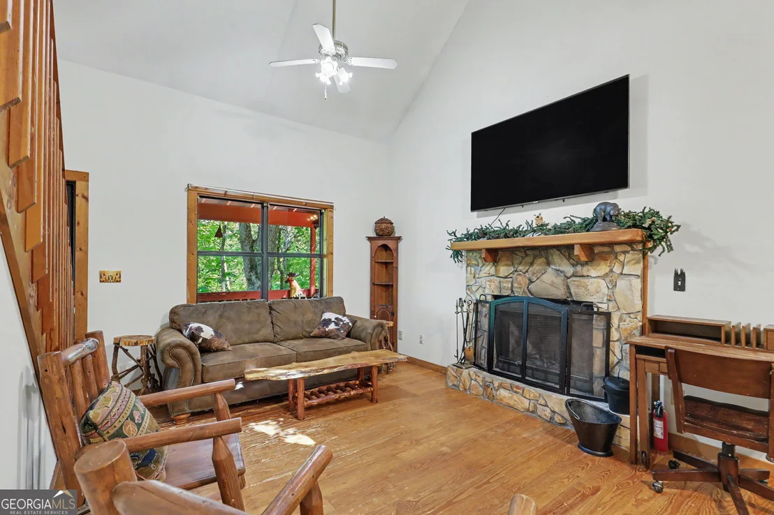 Photo of 618 Bent Laurel Ridge Road