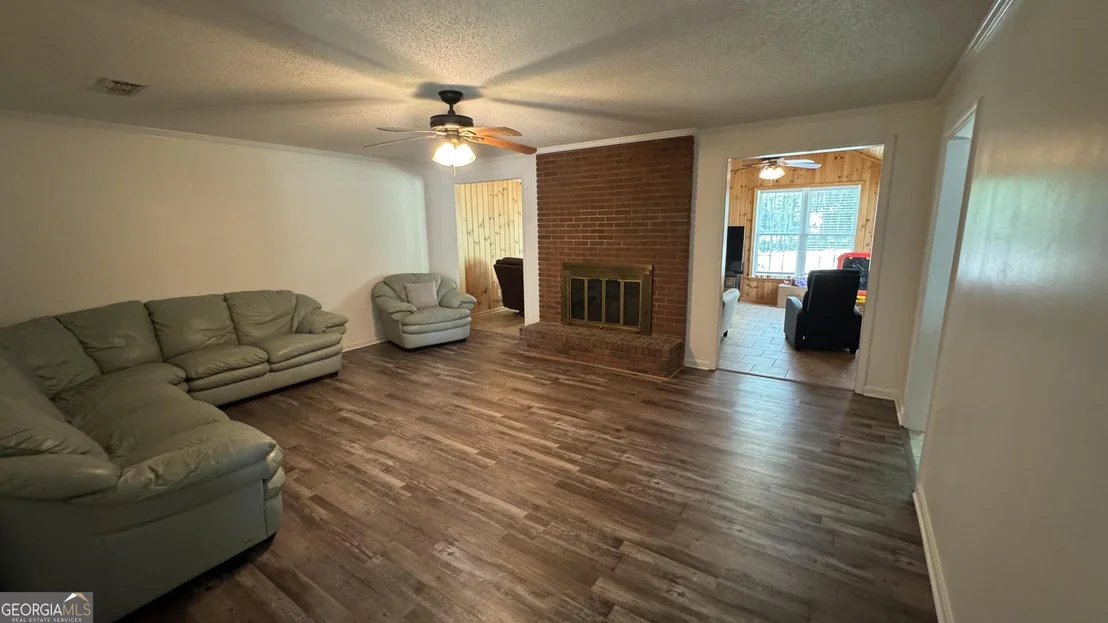 Photo of 355 Summerhill Road