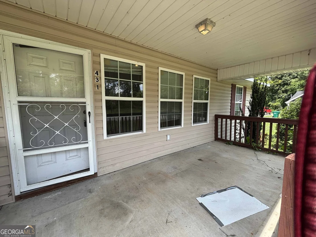 Photo of 431 2nd Street