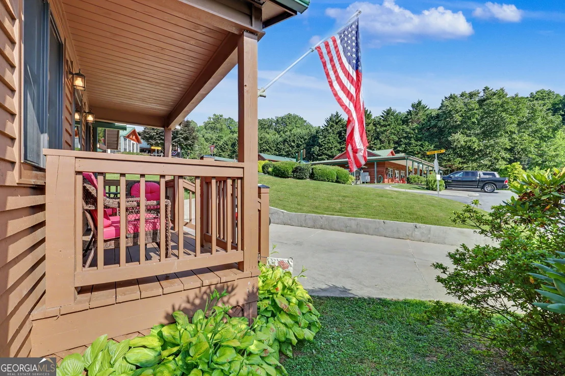 Photo of 34 River Vista Drive