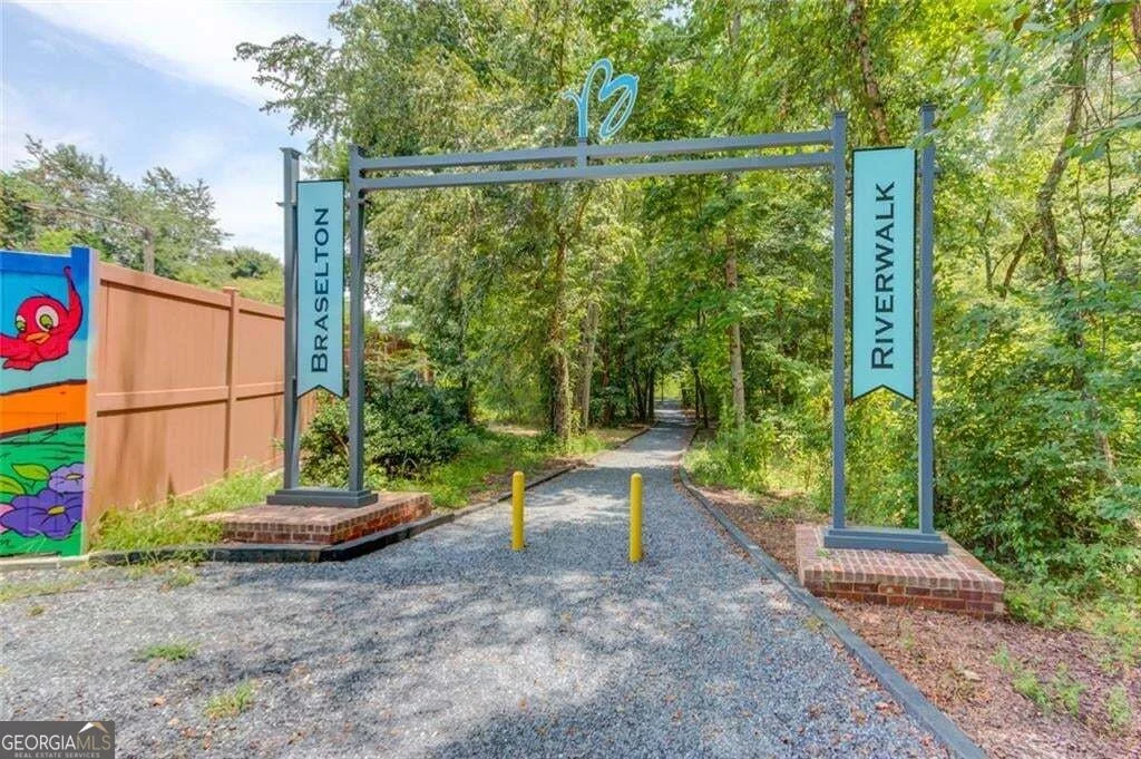 Photo of 5719 Berkshire Trace