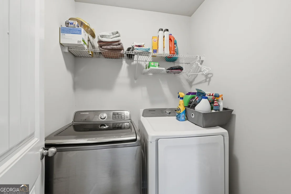 Photo of 5565 Banner Boulevard