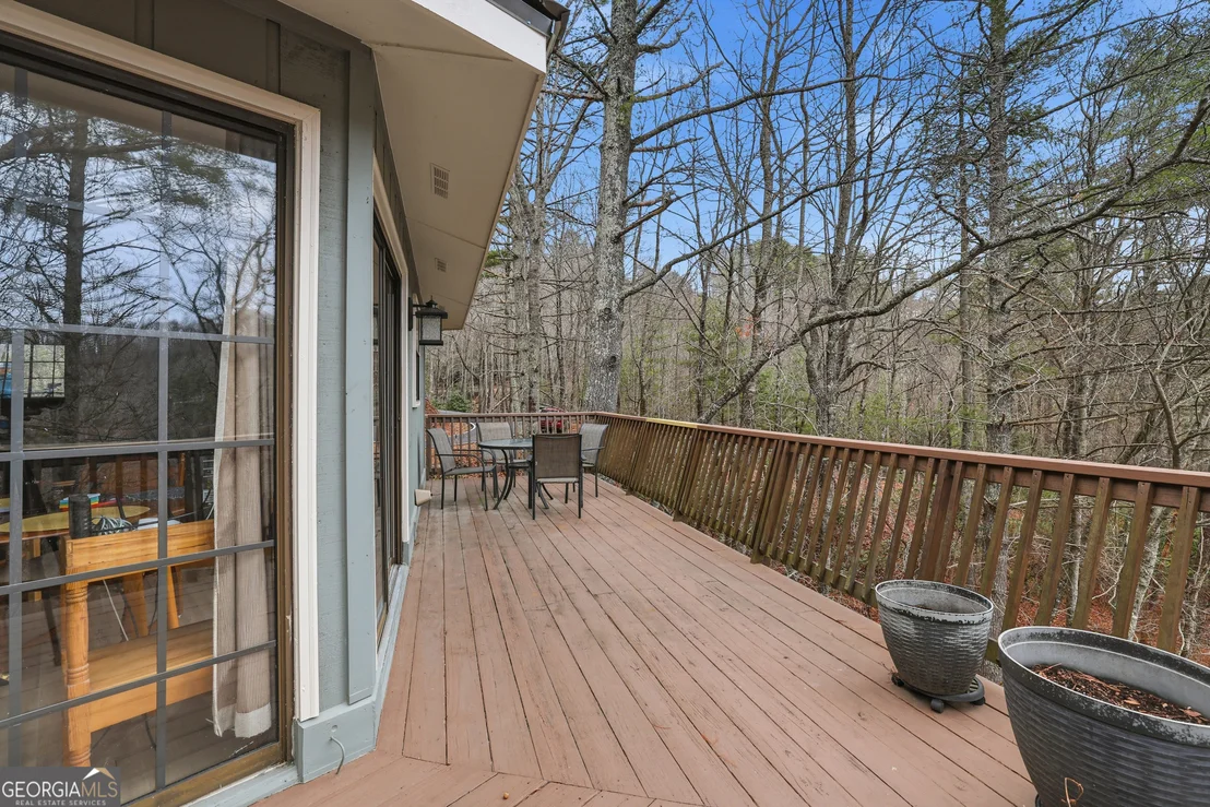 Photo of 578 Saddleback Circle