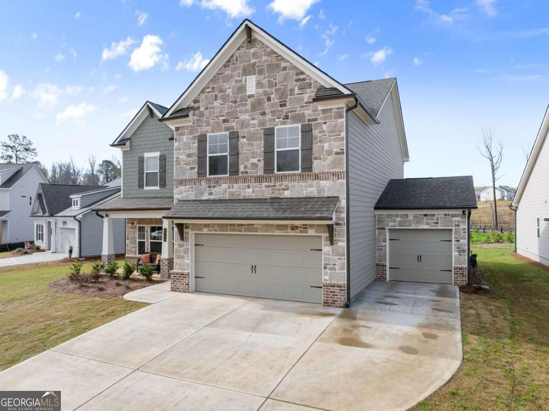 Photo of 5366 Windridge Parkway