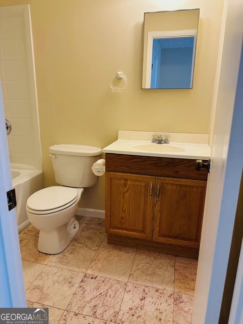 Photo of 115 W Pyne Drive