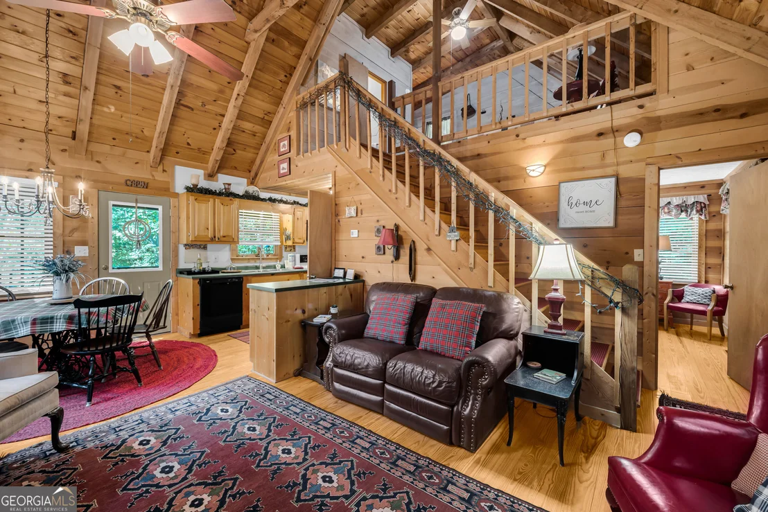 Photo of 445 Skyview Circle