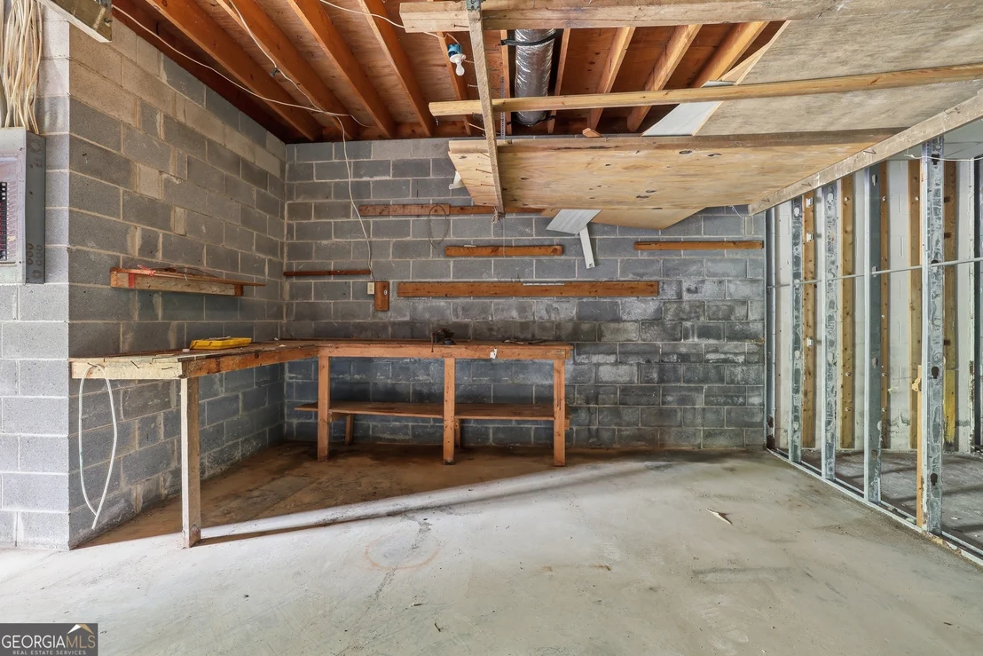 Photo of 592 Potomac Drive