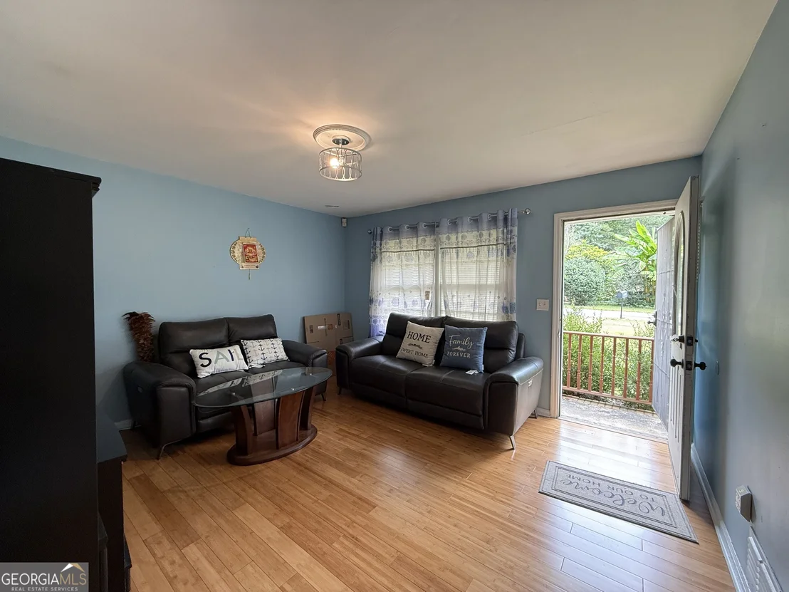 Photo of 5941 Pinecreek Road