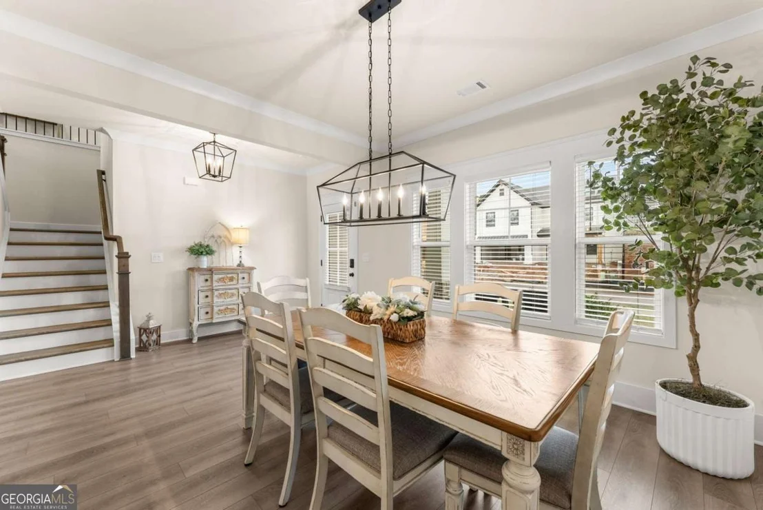 Photo of 5366 Windridge Parkway