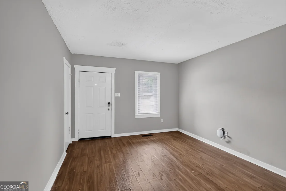 Photo of 1707 Macintosh Terrace