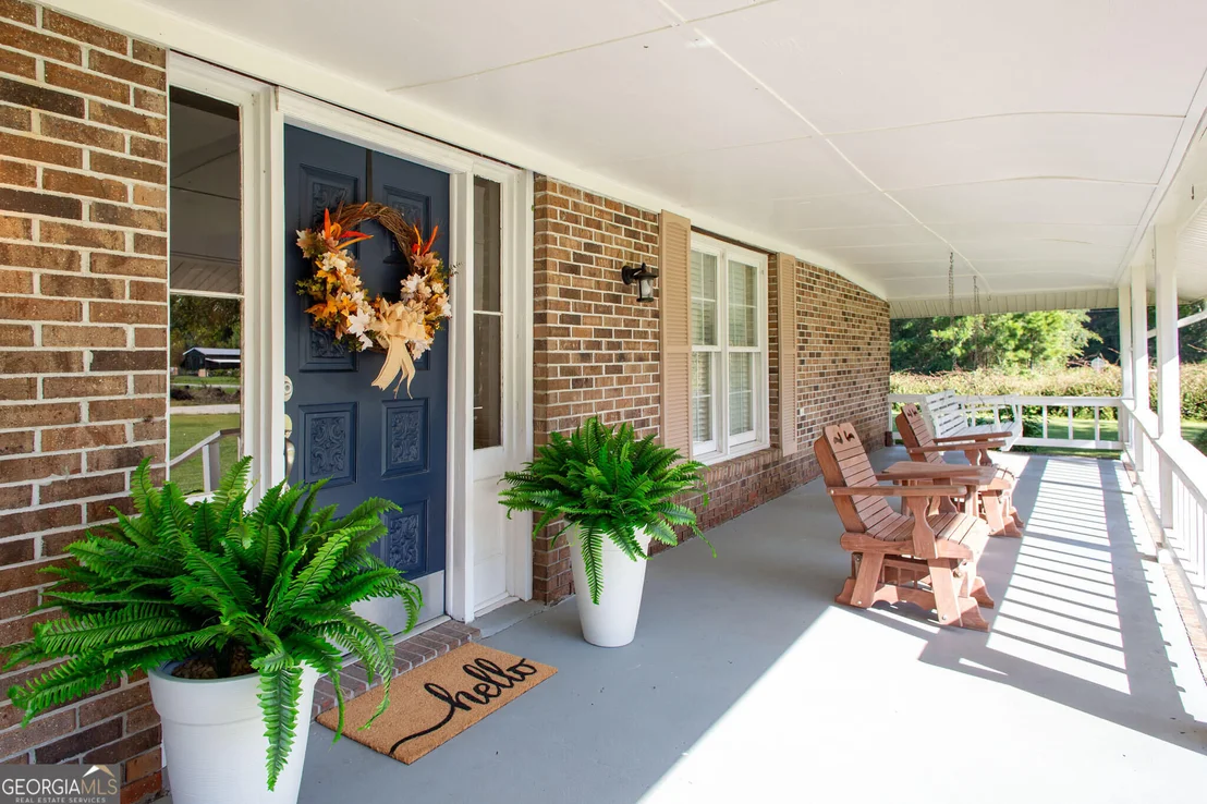 Photo of 8184 Clark Road