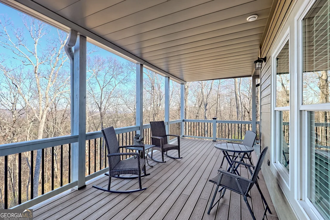 Photo of 916 Arbor Drive