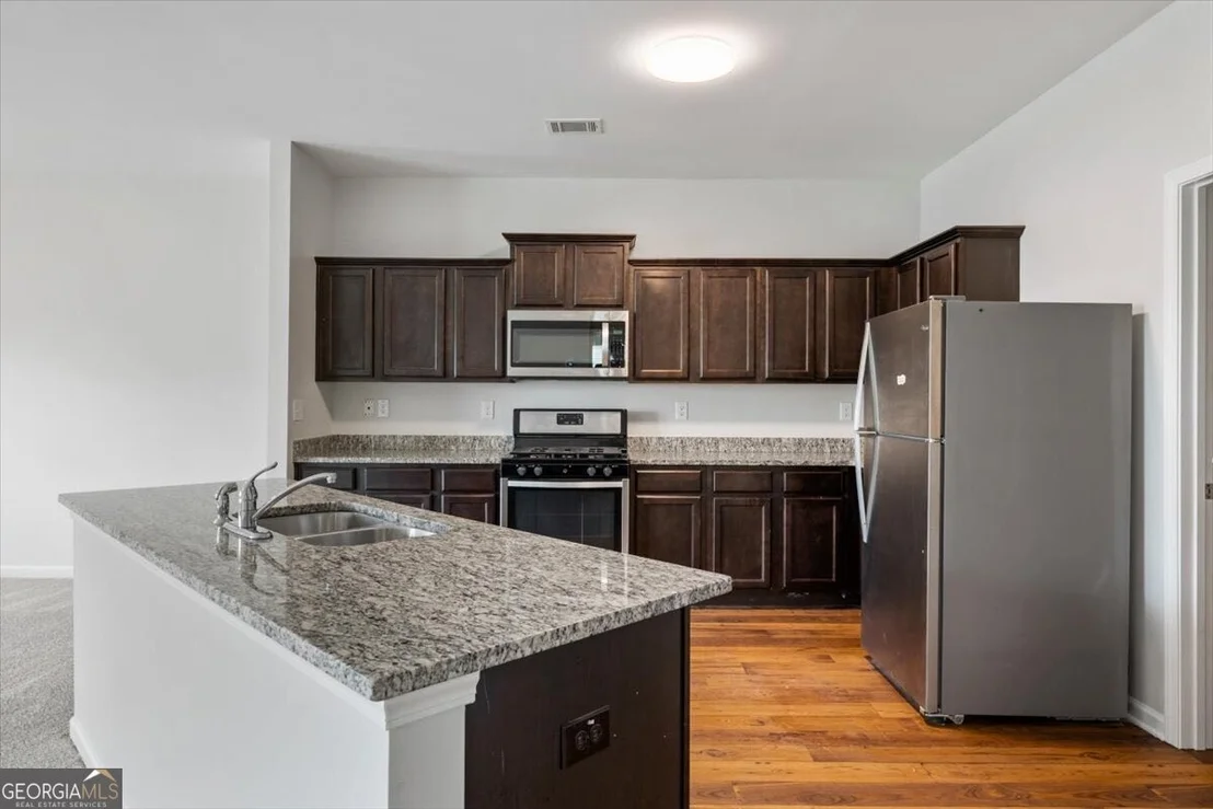 Photo of 703 Independence Avenue