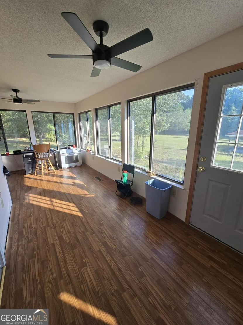 Photo of 1277 Bob Hammond Road