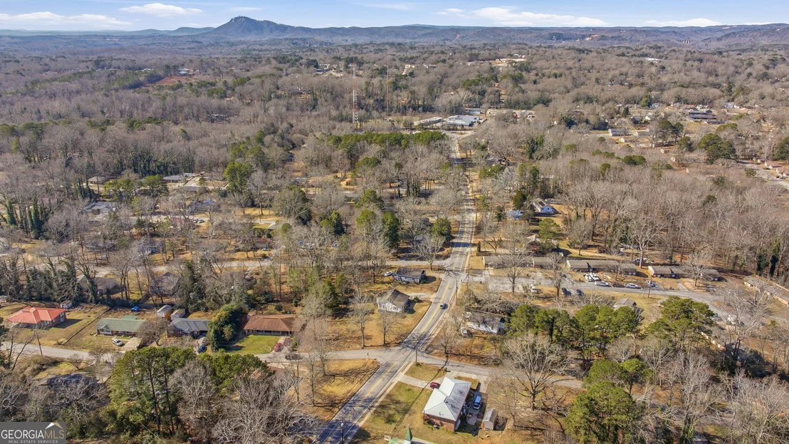 Photo of 27 Hilltop Lane