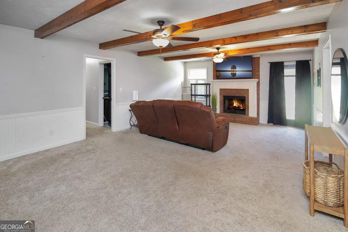 Photo of 108 Meadownland Trail