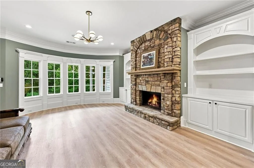 Photo of 6756 Hedge Row Lane