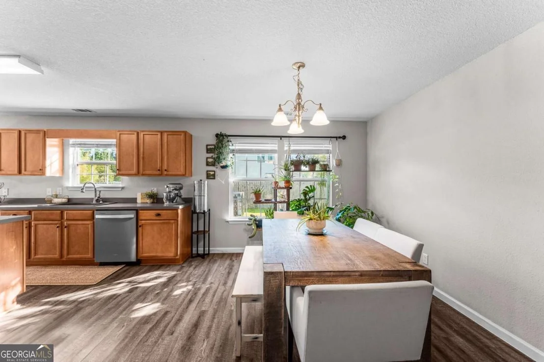 Photo of 424 Flint Drive