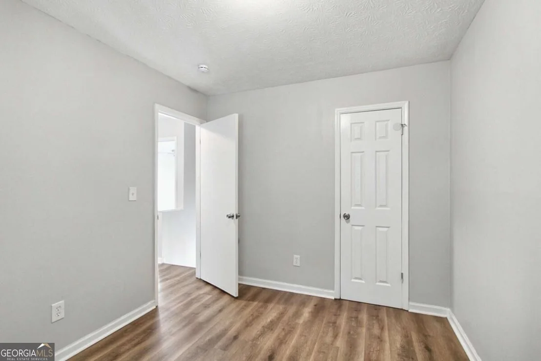 Photo of 4732 Old Highgate Entry