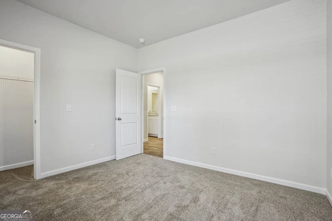 Photo of 425 Orwell Drive
