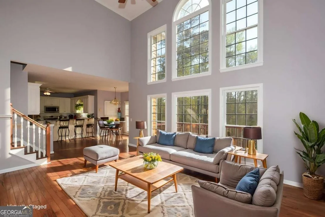 Photo of 5045 Southern Trace Drive