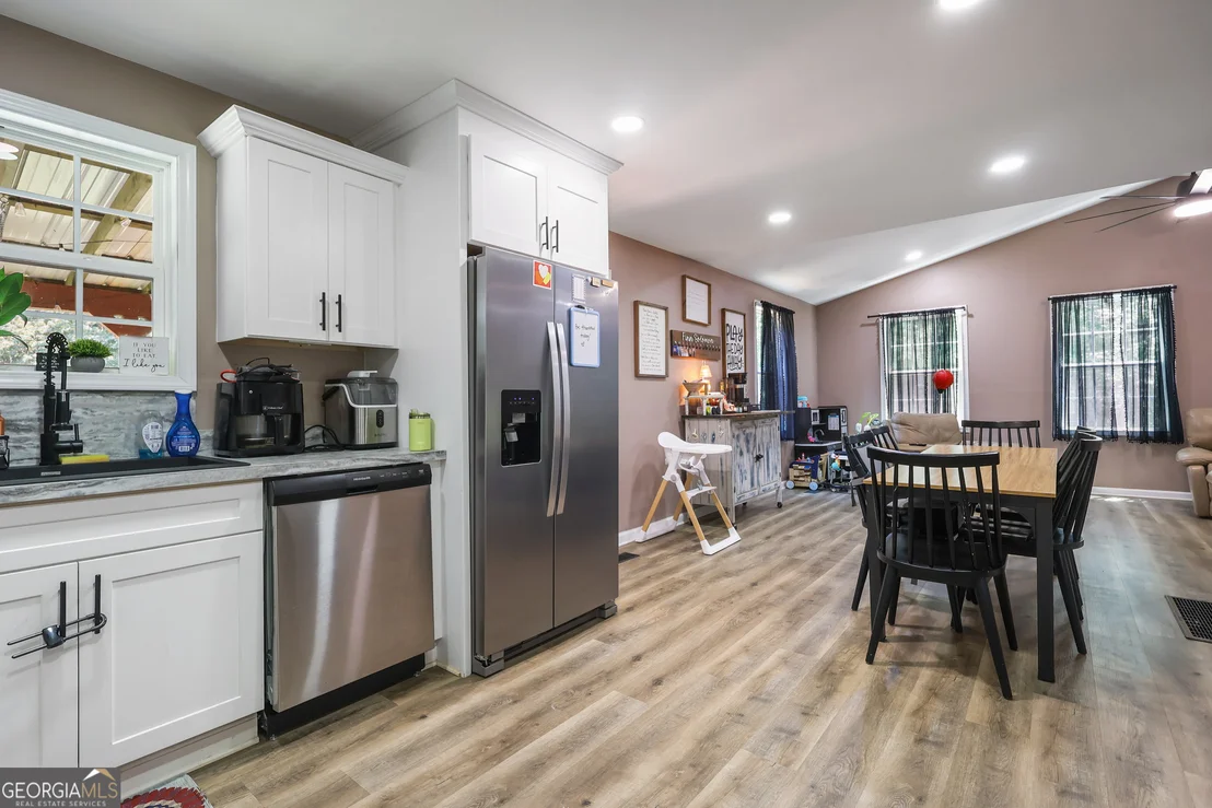 Photo of 209 Ennis Road