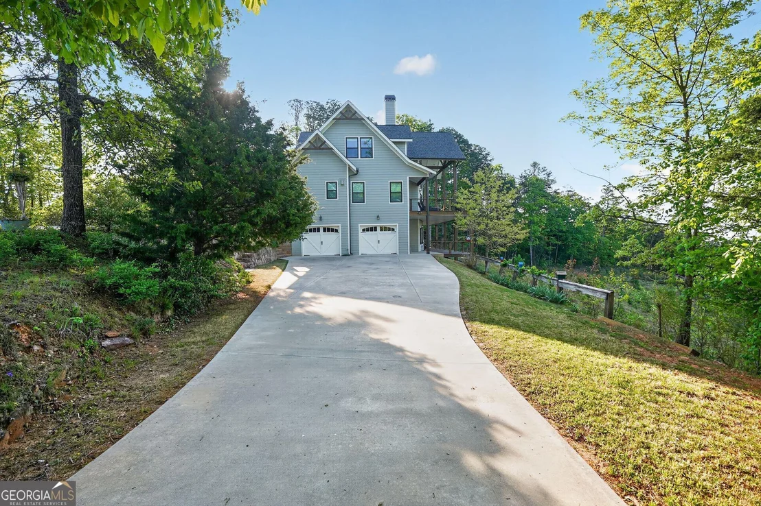 Photo of 945 Hickory Nut Mountain Road