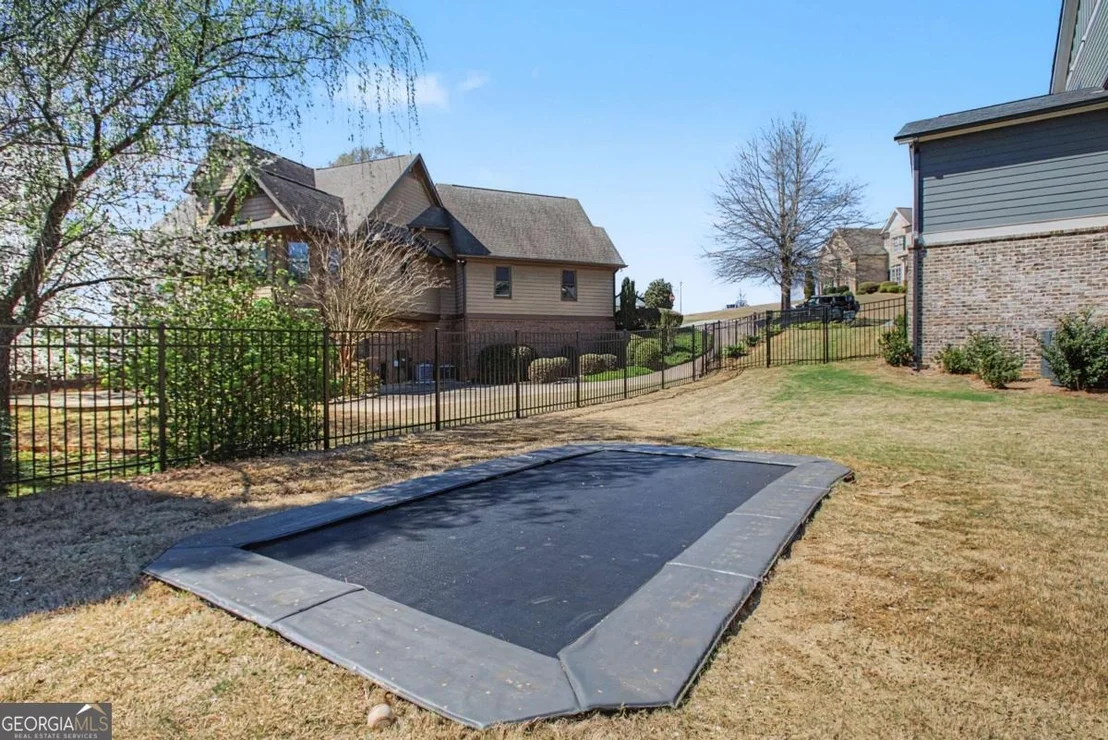 Photo of 3908 Meadowland Drive