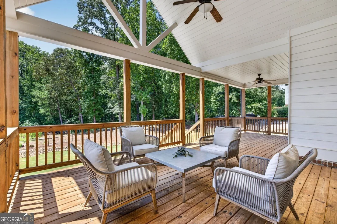 Photo of 417 Fox Valley Drive