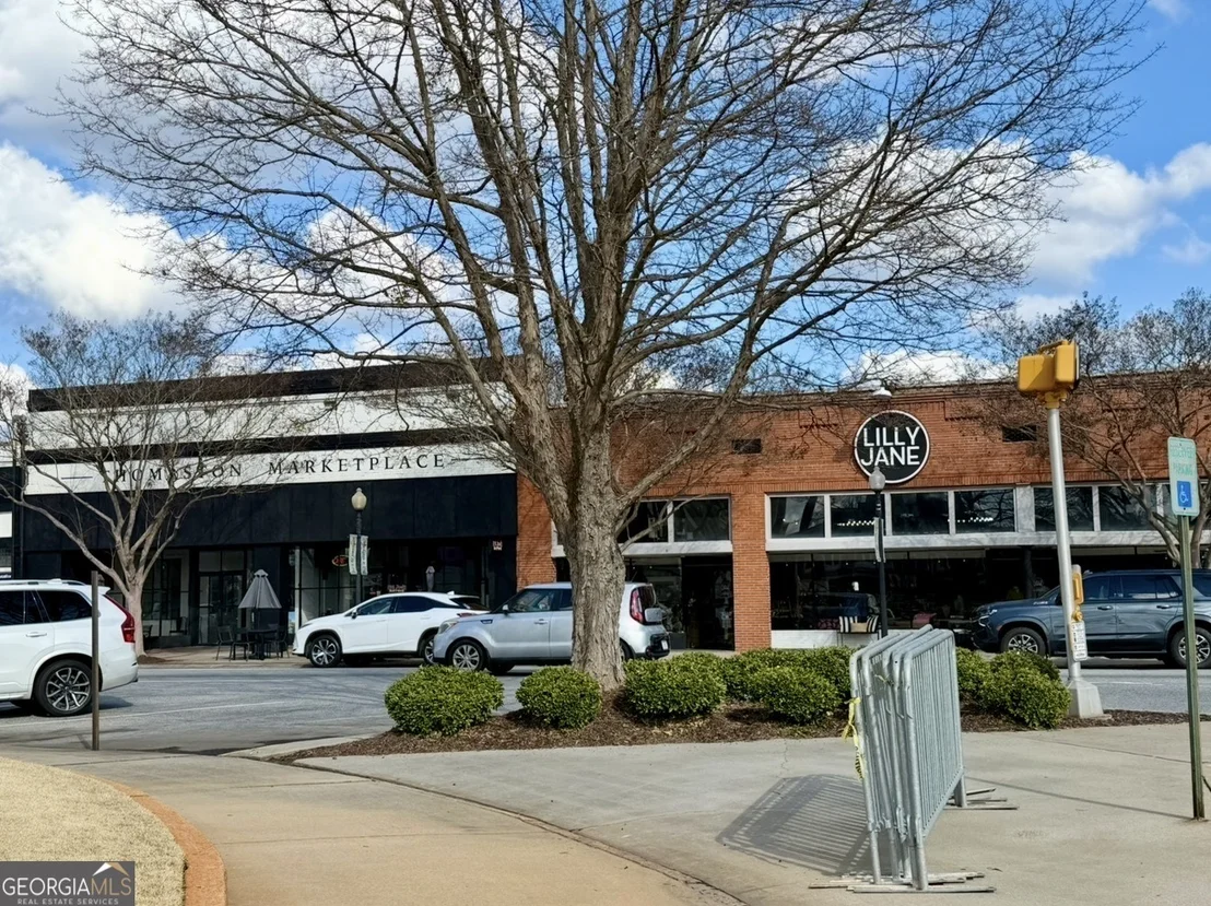 Photo of 40 Edgewood Avenue