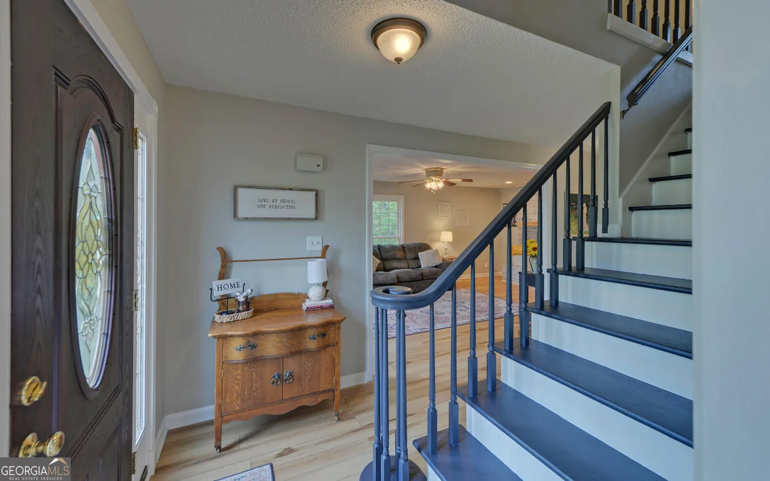Photo of 62 Crawford Manor Drive