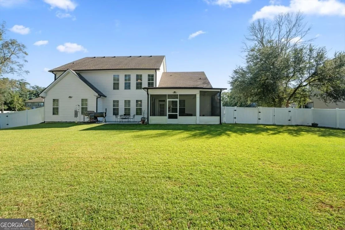 Photo of 87 Crestview Drive