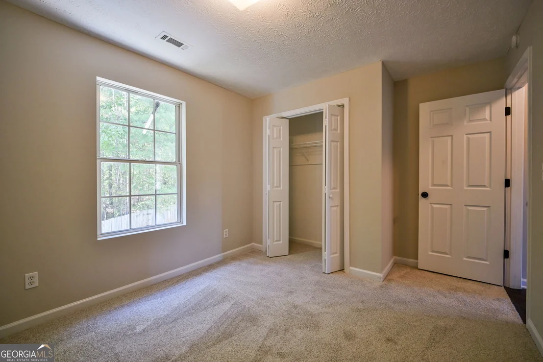 Photo of 9118 Sterling Lakes Circle
